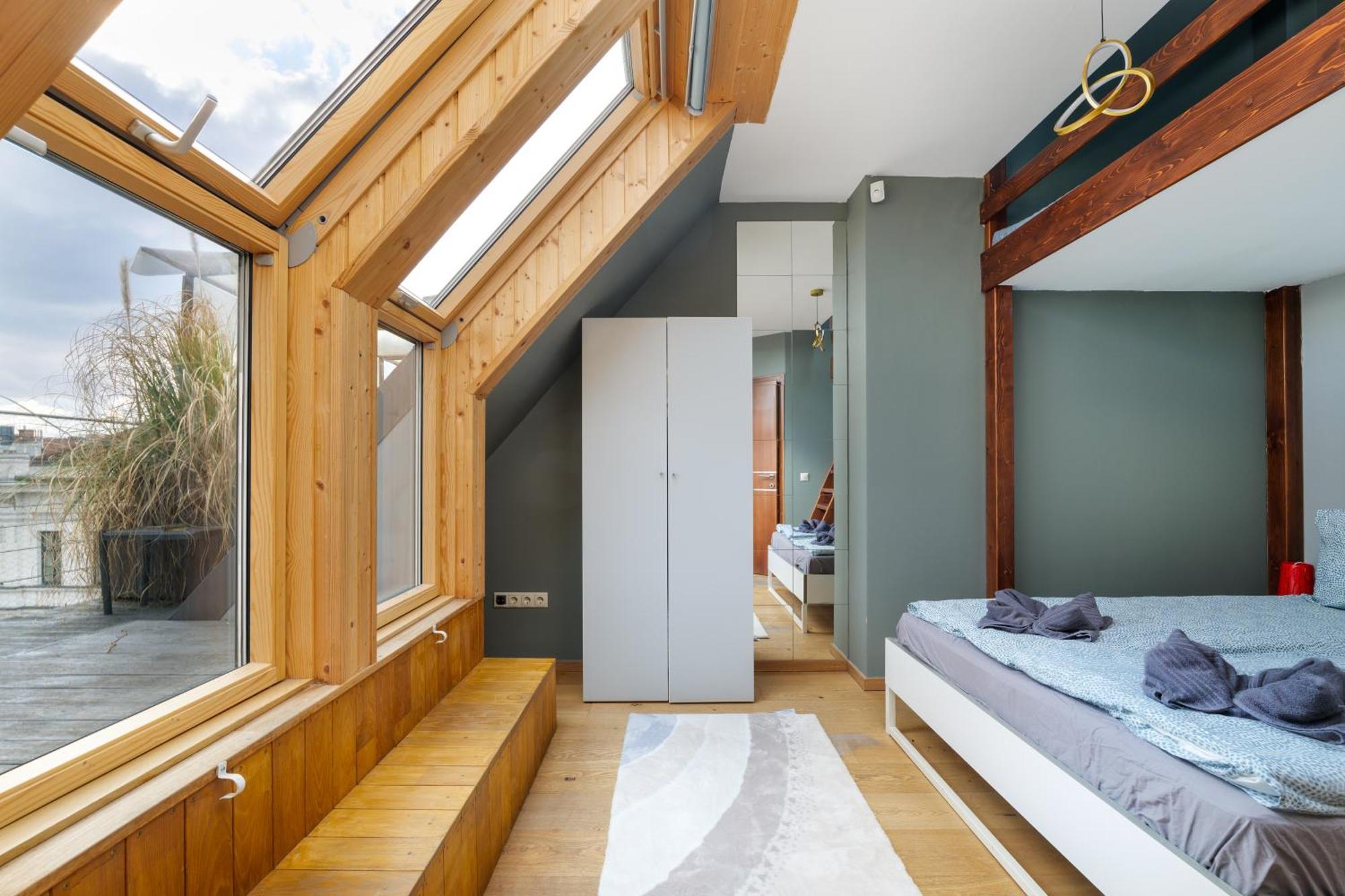 Apartment 3bedroom Triplex Rooftop *