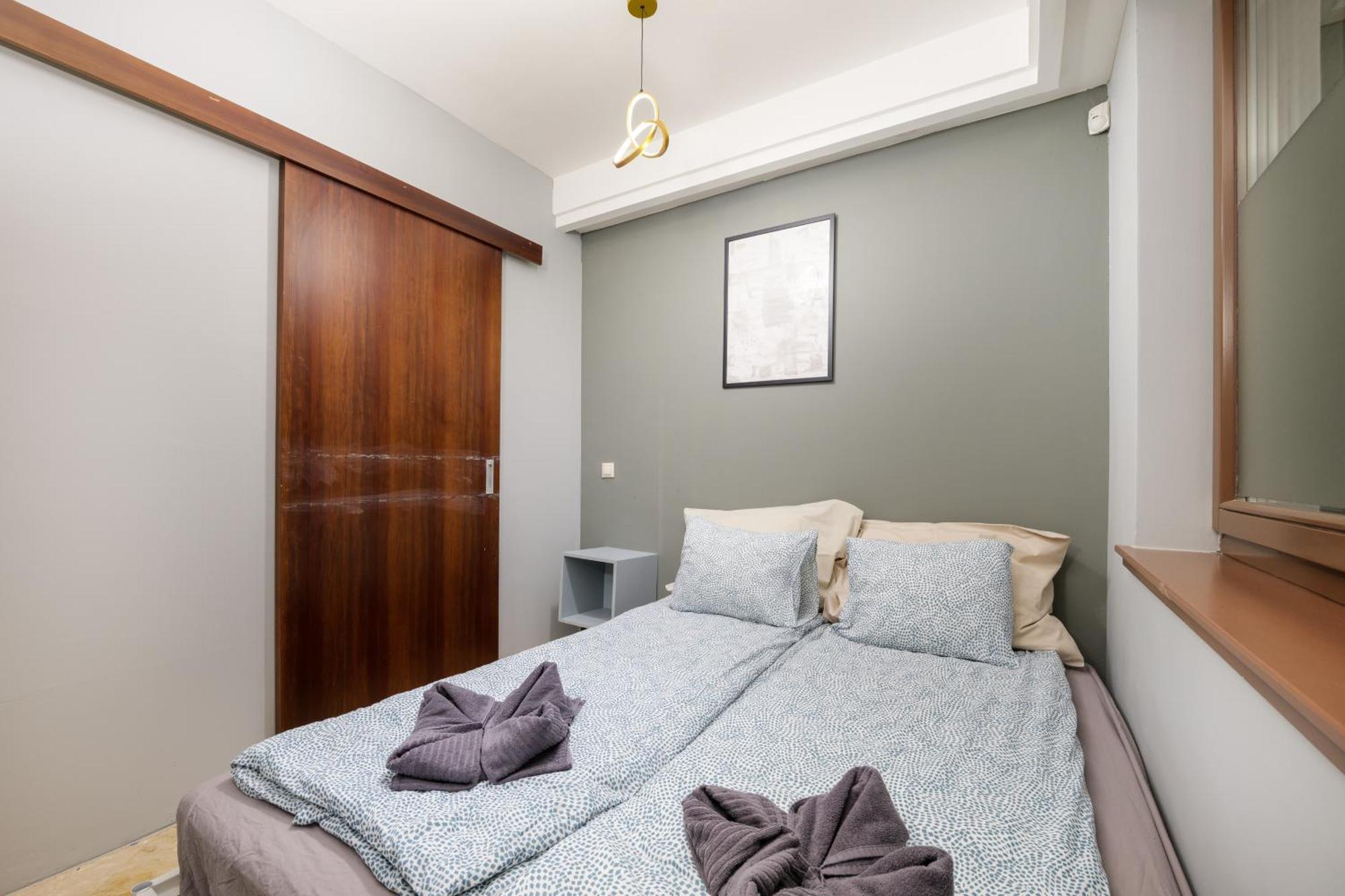 3bedroom Triplex Rooftop Boedapest